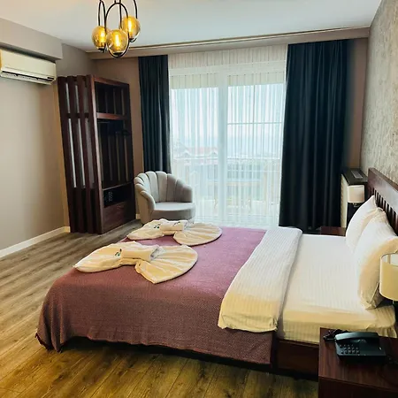 Treekos Boutique Istanbul Airport 4*